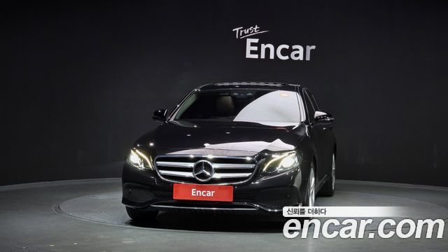 Mercedes-Benz E-Class из Кореи Encar