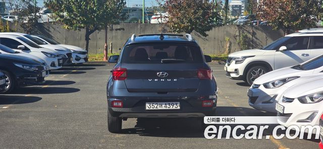 Hyundai Venue из Кореи Encar