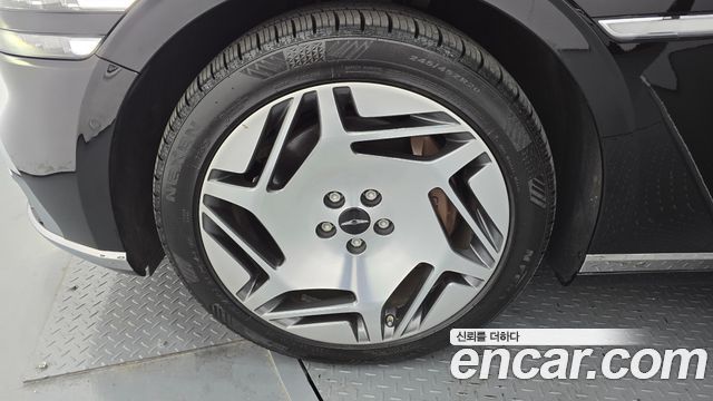 Genesis G90 из Кореи Encar