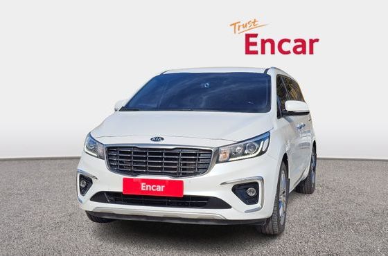 Kia Carnival 9-Seater Prstige — пробег 134 157 км — фото 3 из 5