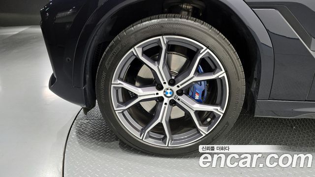 BMW X6 xDrive40i M Sport — пробег 62 353 км — фото 5 из 5