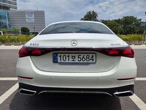 Mercedes-Benz E-Class E300 4MATIC AMG Line — пробег 14 455 км — фото 3 из 5