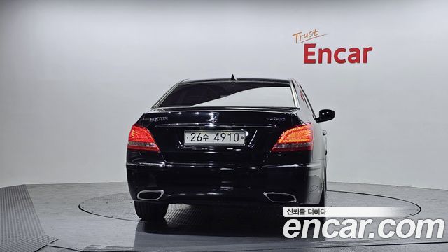 Hyundai Equus из Кореи Encar