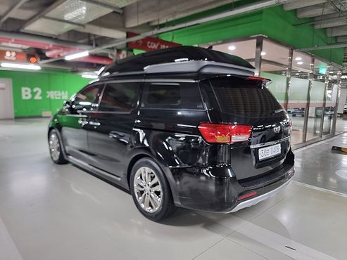 Kia Carnival Gasoline 7-seater Hi-Limousine President — пробег 122 271 км — фото 3 из 5