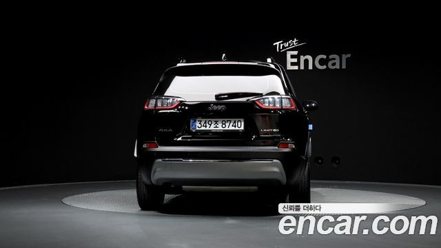 Jeep Cherokee из Кореи Encar