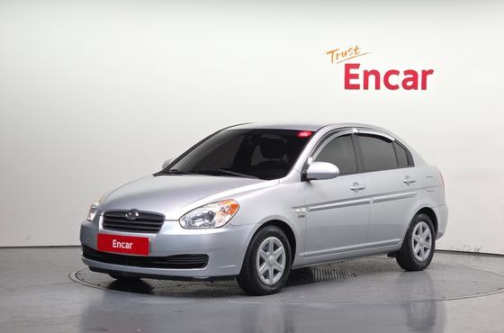 Hyundai Verna Hybrid — пробег 79 497 км — фото 1 из 5