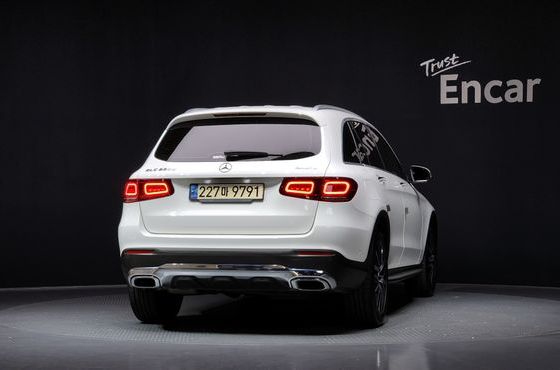 Mercedes-Benz GLC-Class GLC220 d 4MATIC — пробег 37 128 км — фото 4 из 5