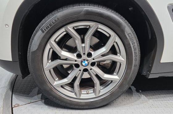 BMW X3 xDrive 20d — пробег 52 904 км — фото 5 из 5