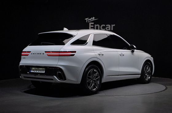 Genesis GV70 2.5T Gasoline 2WD — пробег 81 238 км — фото 2 из 5