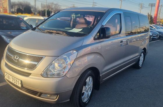 Hyundai Starex 11-Seater Wagon HVX VIP PACK — пробег 127 500 км — фото 1 из 5