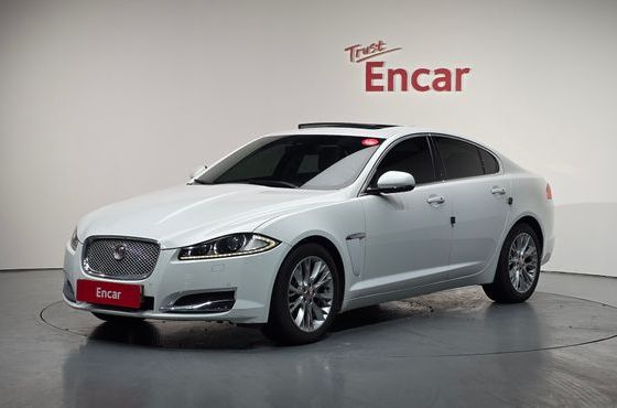 Jaguar XF 3.0D Luxury X250 — пробег 115 497 км — фото 1 из 5