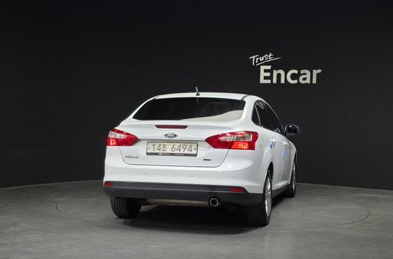 Ford Focus 2.0 Diesel Titanium 3rd — пробег 92 015 км — фото 4 из 5