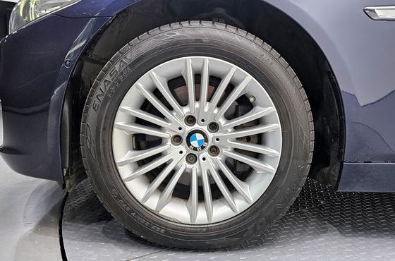 BMW 5-Series 520d xDrive — пробег 160 020 км — фото 5 из 5
