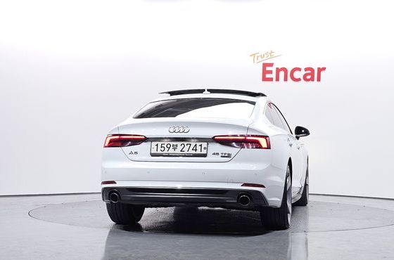Audi A5 45 TFSI Quattro Premium Sportback — пробег 133 416 км — фото 4 из 5