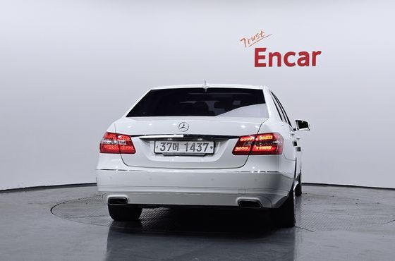 Mercedes-Benz E-Class E220 CDI Avantgarde — пробег 165 277 км — фото 4 из 5