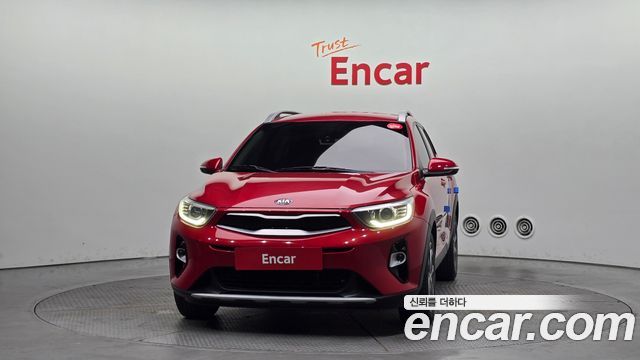 Kia Stonic из Кореи Encar