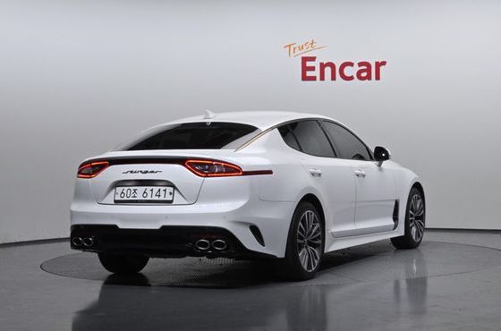 Kia Stinger 2.0 Turbo 2WD Prime — пробег 54 210 км — фото 2 из 5