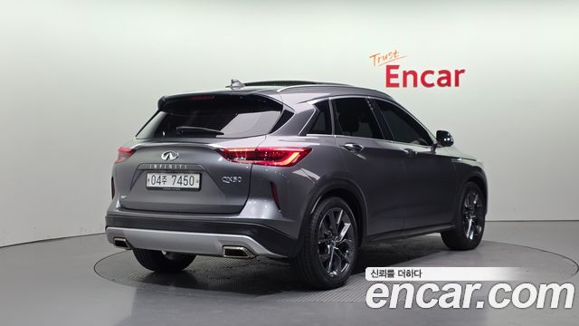 Infiniti QX50 2.0 Sensory AWD — пробег 102 464 км — фото 2 из 5