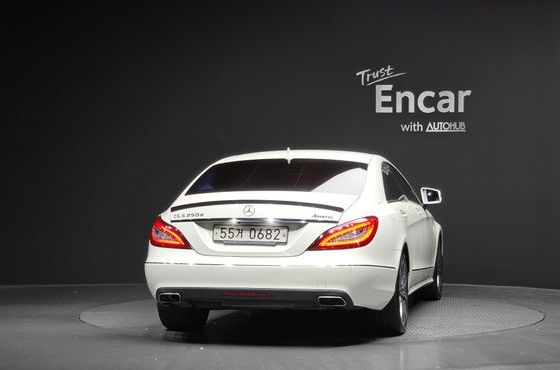 Mercedes-Benz CLS-Class CLS250 d 4MATIC — пробег 142 524 км — фото 4 из 5