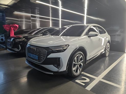 Audi Q4 e-tron 40 Premium Sportback — пробег 47 000 км — фото 3 из 3