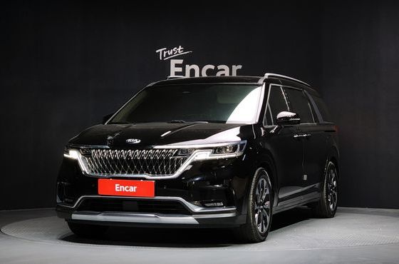 Kia Carnival Diesel 9-Seater Signature — пробег 78 243 км — фото 1 из 5