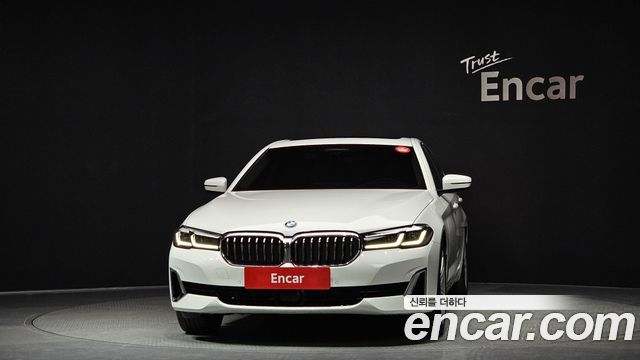 BMW 5-Series 530i xDrive Luxury — пробег 39 862 км — фото 3 из 5