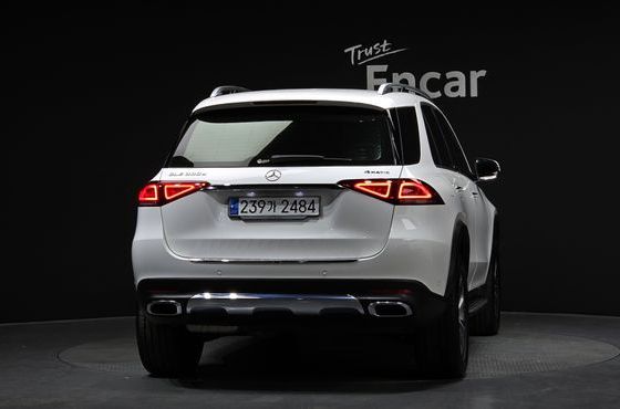 Mercedes-Benz GLE-Class GLE300d 4MATIC — пробег 54 736 км — фото 4 из 5