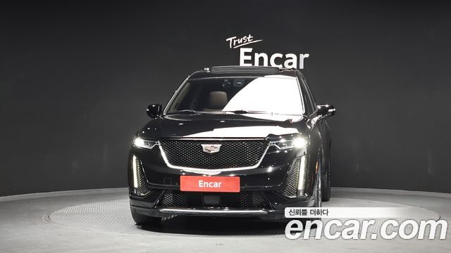 Cadillac XT6 3.6 Sport — пробег 67 170 км — фото 3 из 5