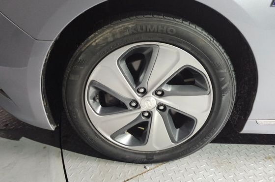 Hyundai Sonata 2.0 HEV Premium — пробег 124 375 км — фото 5 из 5