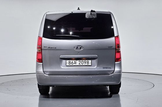 Hyundai Starex 5-Seater VAN Modern — пробег 186 846 км — фото 4 из 5