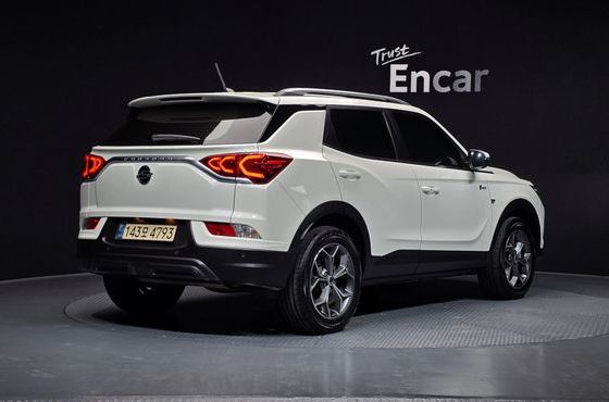 Ssangyong KORANDO Gasoline 1.5 2WD C5 Plus — пробег 98 854 км — фото 2 из 5