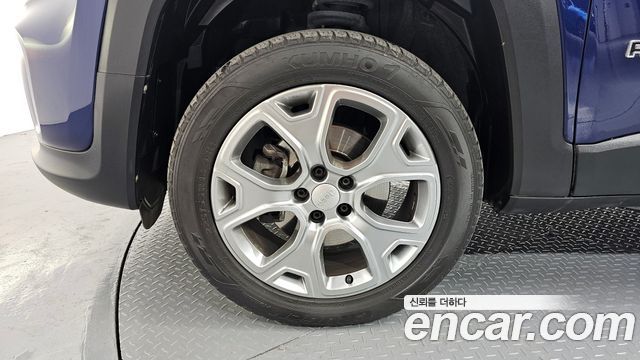 Jeep Renegade 2.4 Limited AWD — пробег 41 467 км — фото 5 из 5