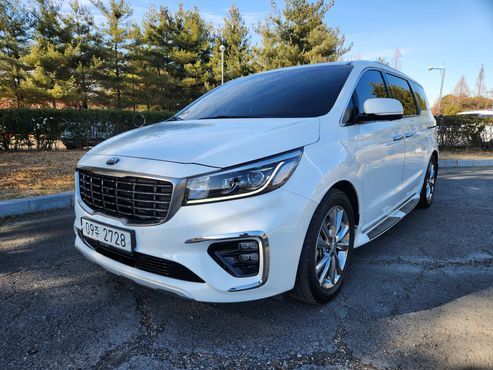 Kia Carnival 7-Seater Limousine President — пробег 104 211 км — фото 1 из 5