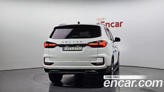 Ssangyong Rexton из Кореи Encar