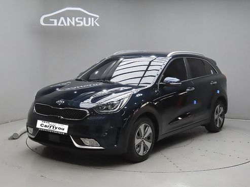 Kia Niro Noblesse — пробег 77 962 км — фото 1 из 5