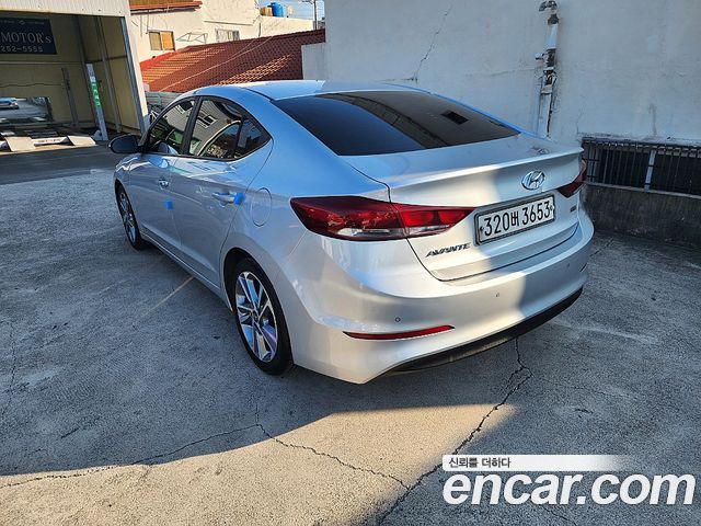 Hyundai AVANTE из Кореи Encar