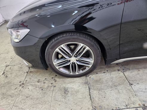 Hyundai Grandeur 3.0 Premium — пробег 215 000 км — фото 4 из 5
