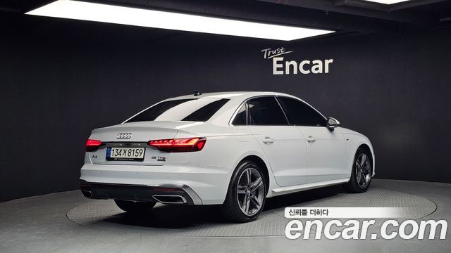 Audi A4 45 TFSI Quattro Premium — пробег 31 432 км — фото 2 из 5