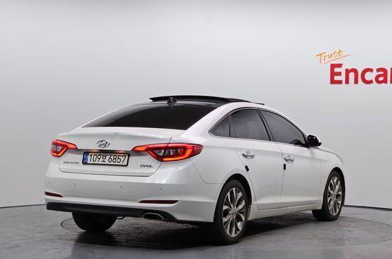 Hyundai Sonata 2.0 Smart — пробег 204 154 км — фото 2 из 5