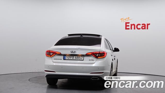 Hyundai Sonata 2.0 Smart — пробег 204 154 км — фото 4 из 5