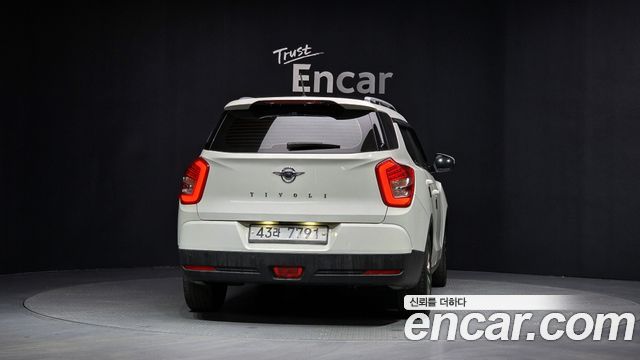 Ssangyong TIBOLI из Кореи Encar