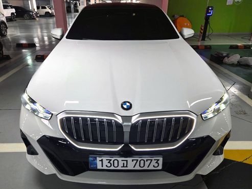 BMW 5-Series 520i M Sport — пробег 340 км — фото 1 из 5