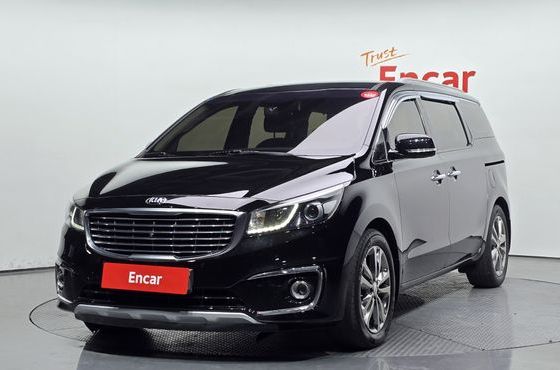 Kia Carnival 9-Seater Noblesse Special — пробег 173 179 км — фото 1 из 5
