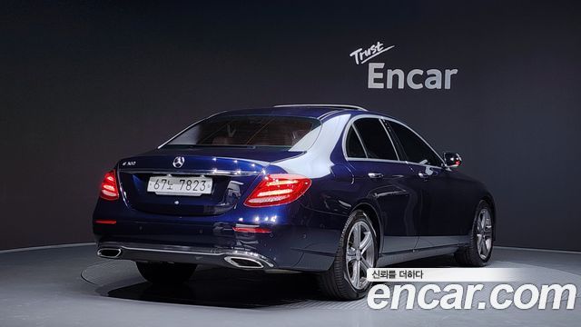 Mercedes-Benz E-Class из Кореи Encar