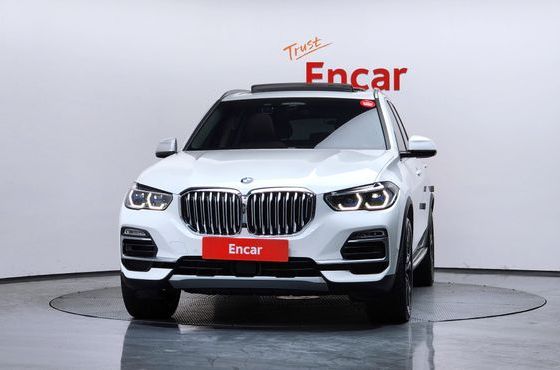 BMW X5 xDrive 40i xLine — пробег 39 016 км — фото 3 из 5
