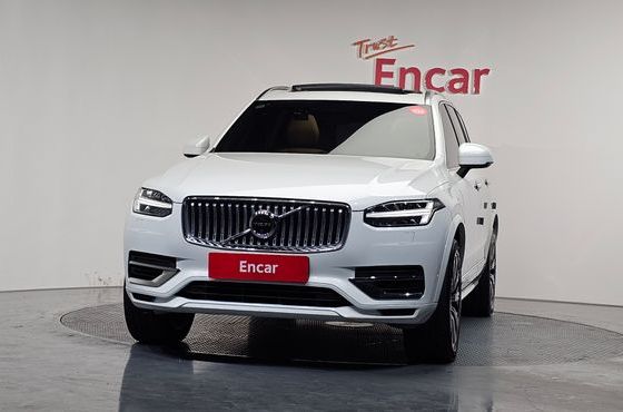 Volvo XC90 T8 Inscription Hybird — пробег 134 370 км — фото 3 из 5