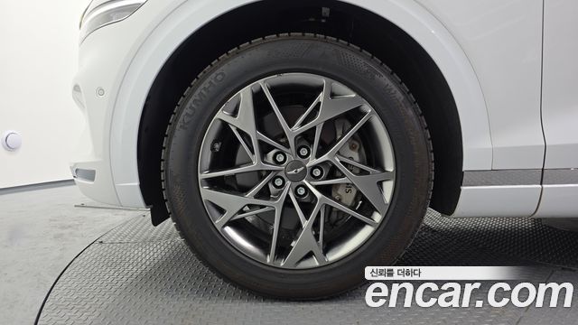 Genesis GV70 из Кореи Encar