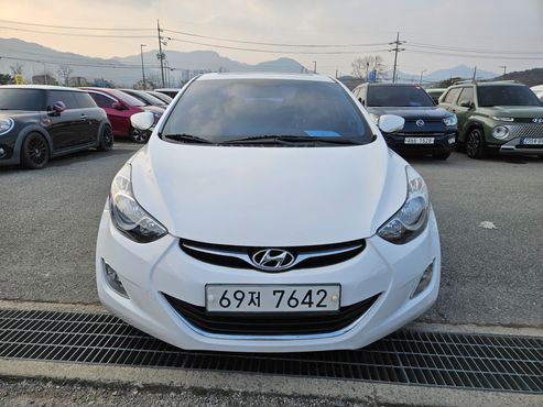 Hyundai AVANTE M16 GDI Premier — пробег 177 434 км — фото 3 из 5