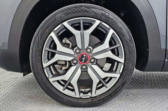 Kia Seltos Gasoline 1.6 Turbo 2WD Signature — пробег 28 082 км — фото 5 из 5