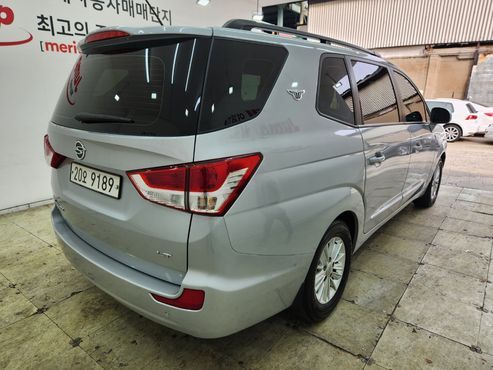 Ssangyong KORANDO 2WD LT 9-seater — пробег 135 200 км — фото 5 из 5